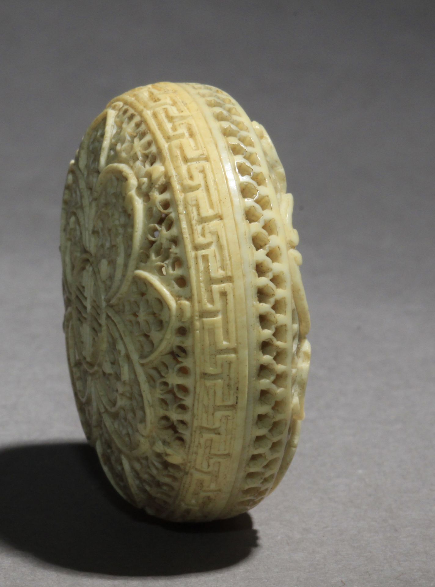 A 19th century Manju-ryusa - Bild 3 aus 6