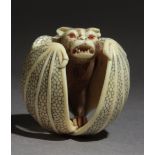 A Japanese netsuke from Showa-Heisei period