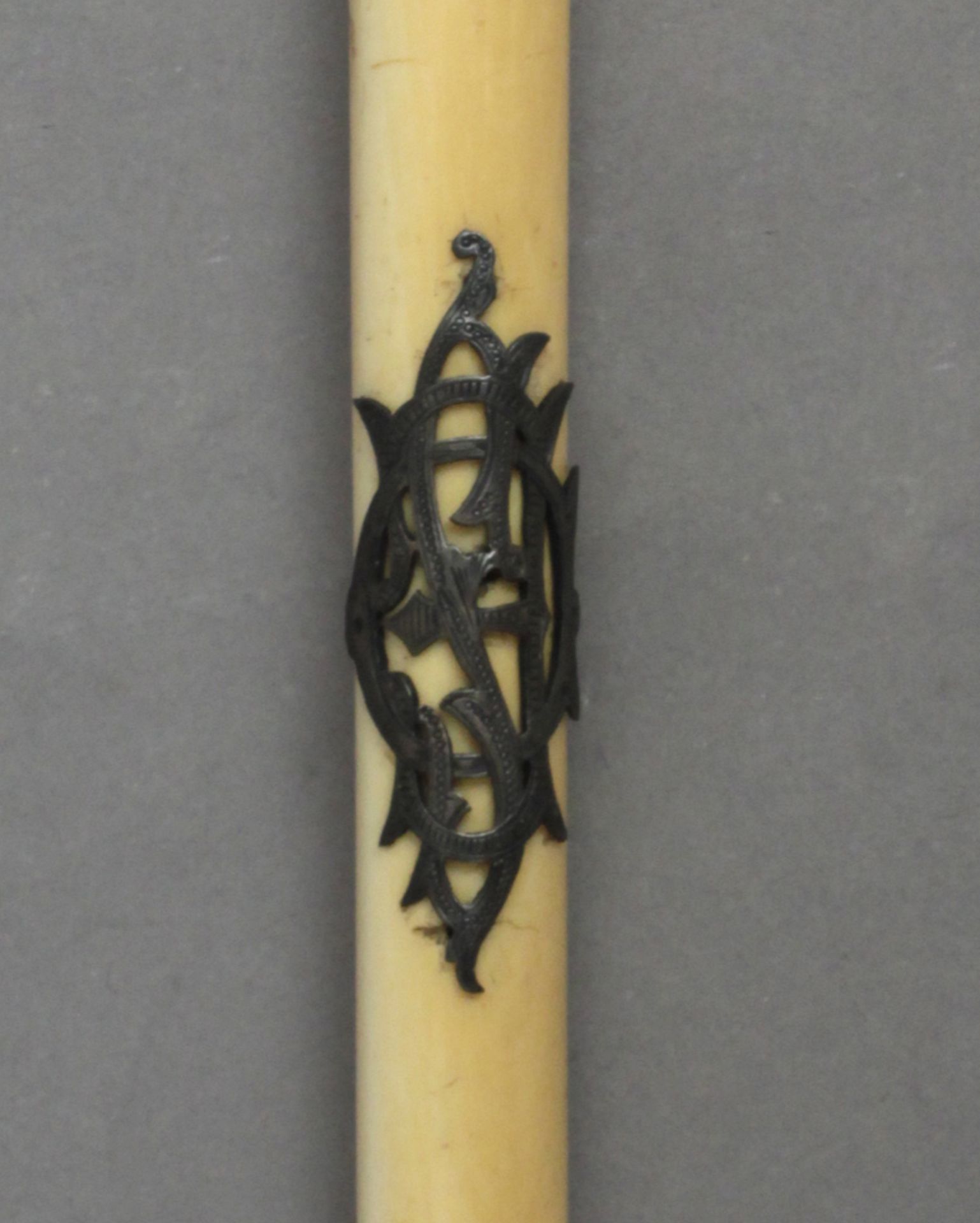 A 19th century English ivory baton - Bild 2 aus 3