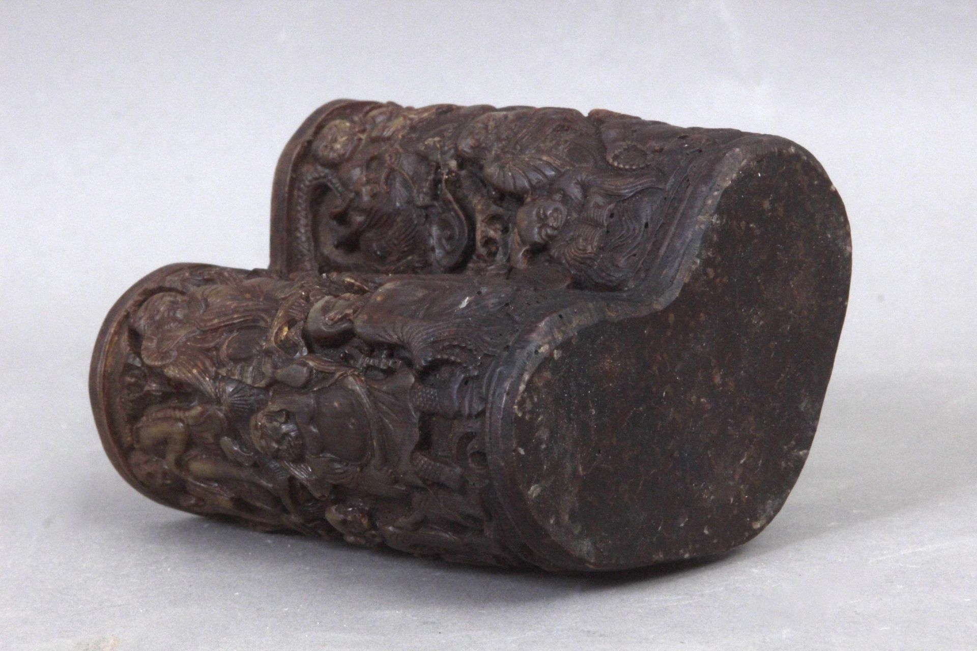 A carved rhino brush pot from Qing Dynasty - Image 4 of 4