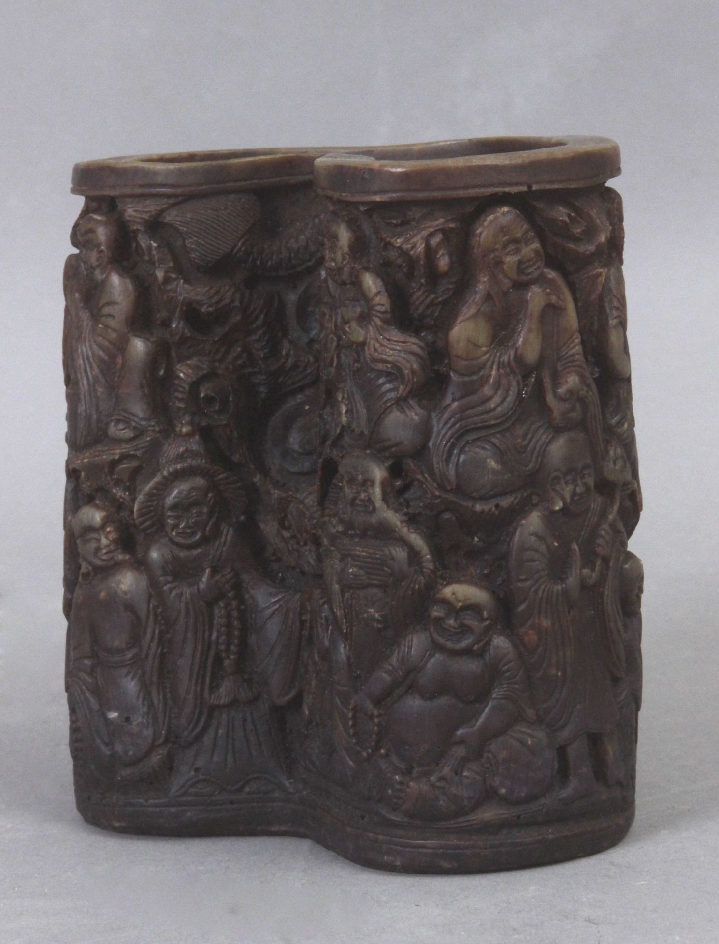 A carved rhino brush pot from Qing Dynasty - Image 2 of 4