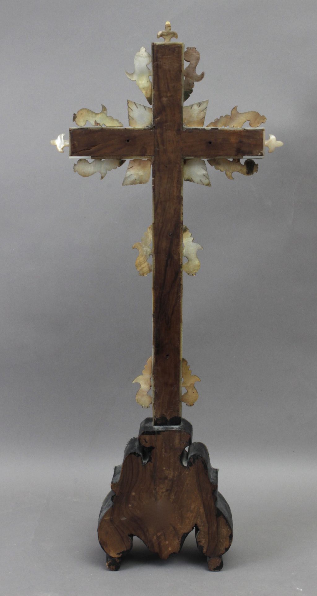 A late 19th century carved wood and mother of pearl Jerusalem altar cross - Image 3 of 3