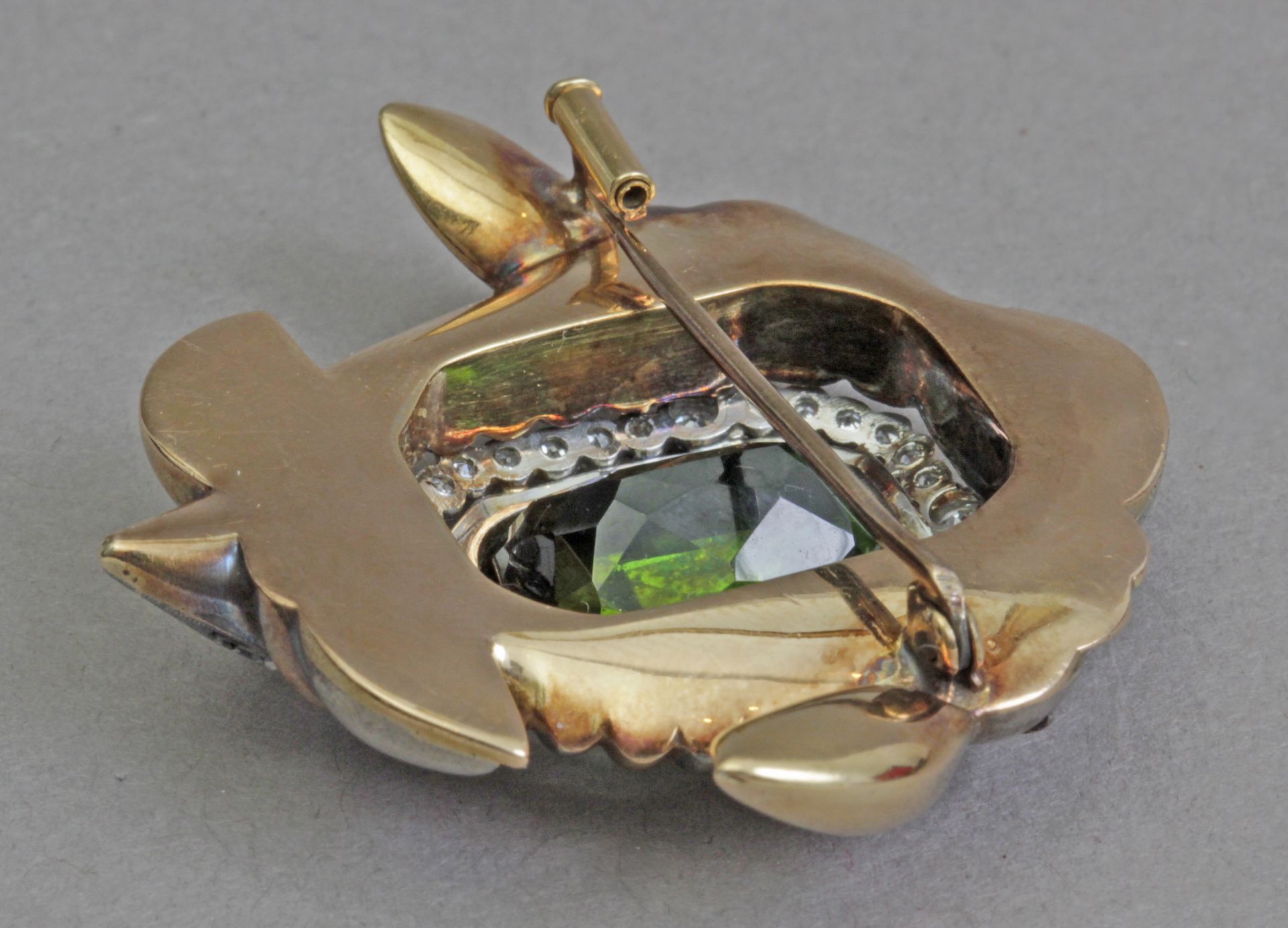 A first half of 20th century tourmaline and diamond brooch - Bild 4 aus 4