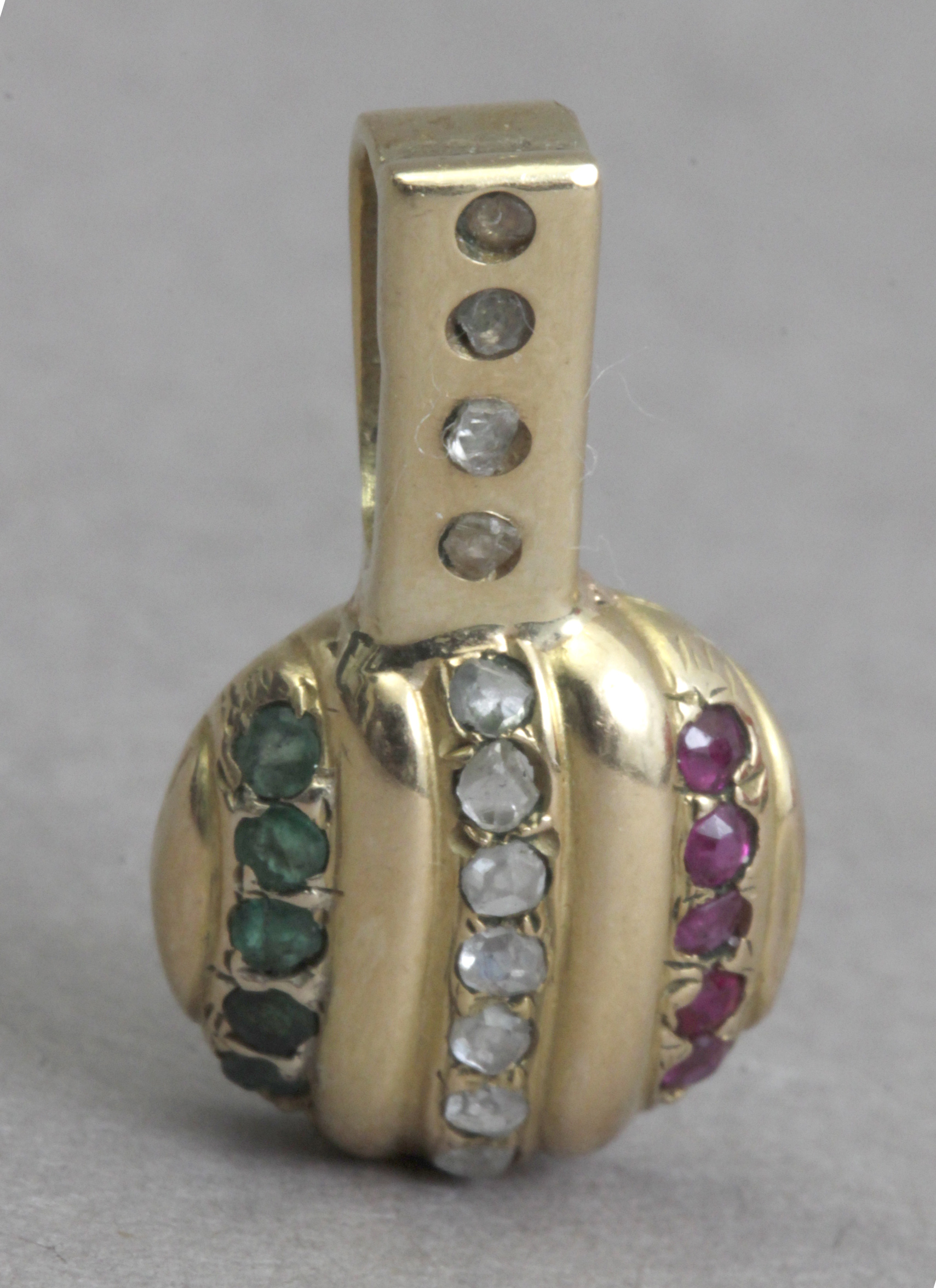 A rubies, emerald,and sapphire pendant with an 18k. yellow gold setting - Image 4 of 5