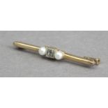 A first third of 20th century tie pin with diamonds and freshwater pearls