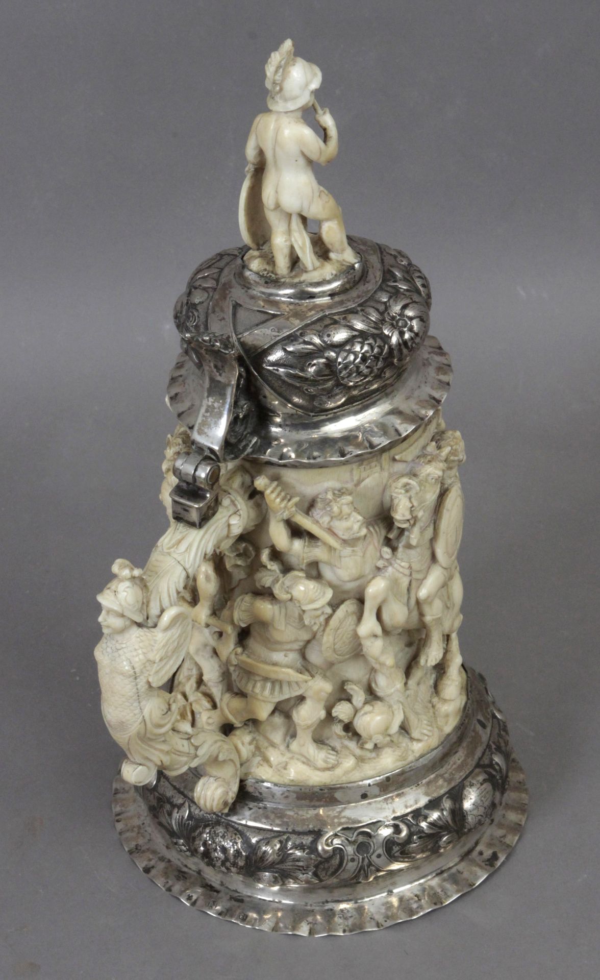 A late 19th century German ivory tankard - Bild 3 aus 5