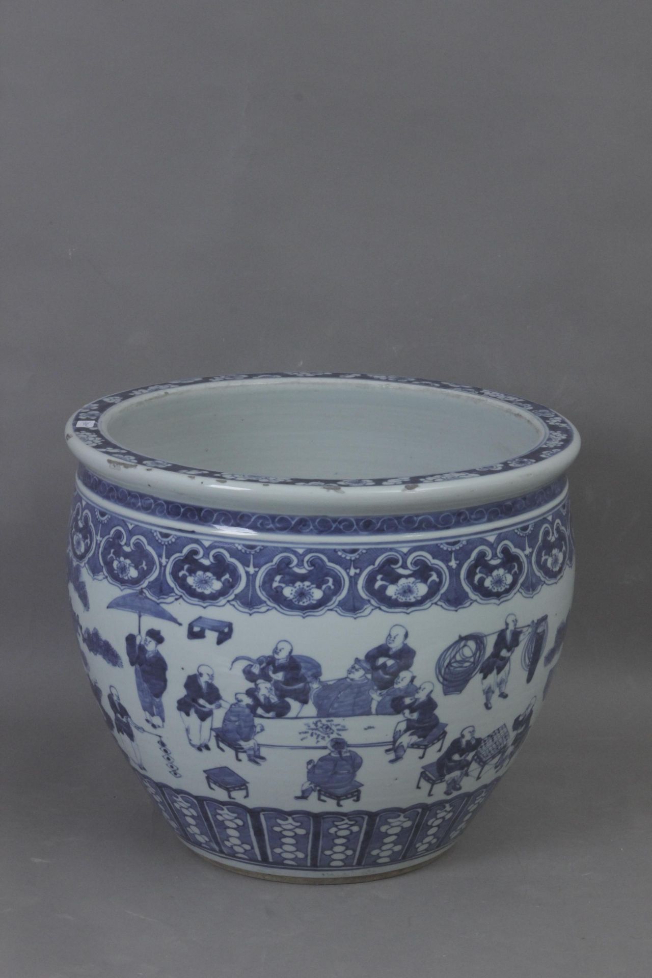 A 19th century Chinese cache pot from Qing dynasty - Bild 2 aus 3