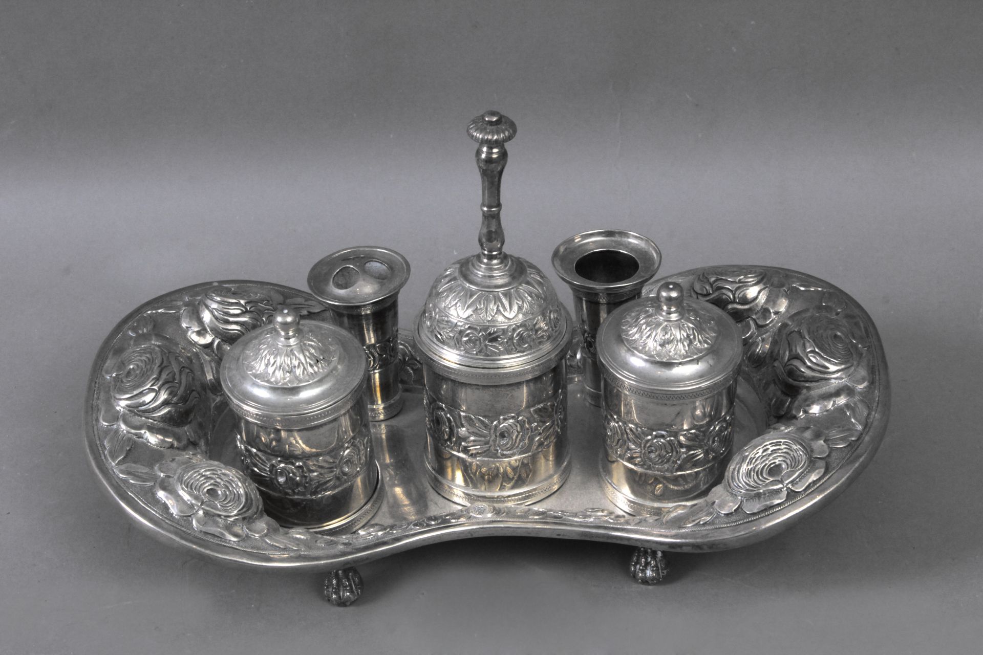A late 18th century Spanish silver inkstand