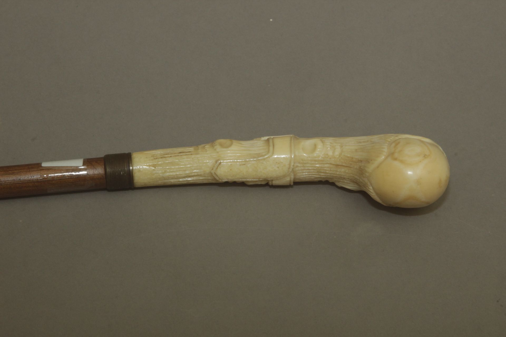 A first third of 20th century walking stick. - Image 4 of 7