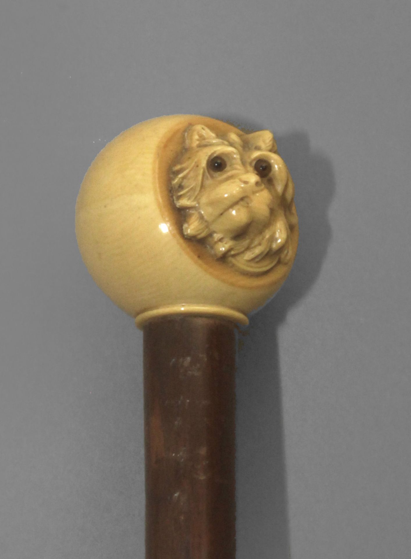 A first third of 20th century walking stick. - Image 2 of 7