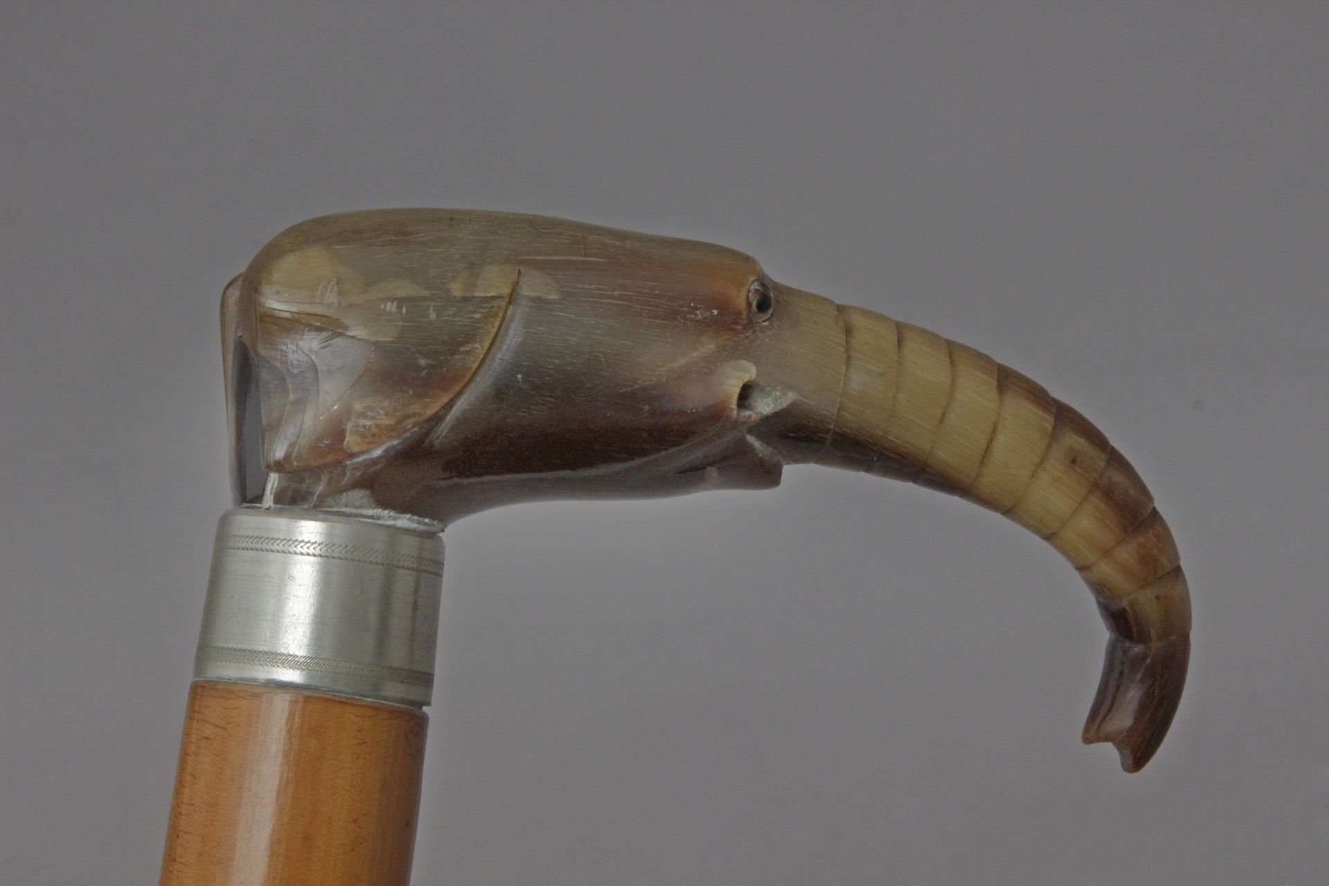 A first half 20th century walking stick. - Image 5 of 5