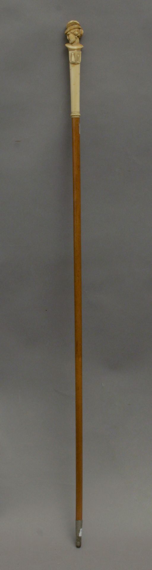 A walking stick circa 1900. - Image 3 of 7