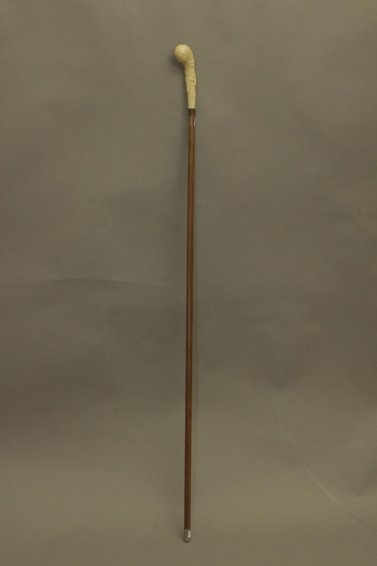 A first third of 20th century walking stick. - Image 3 of 7