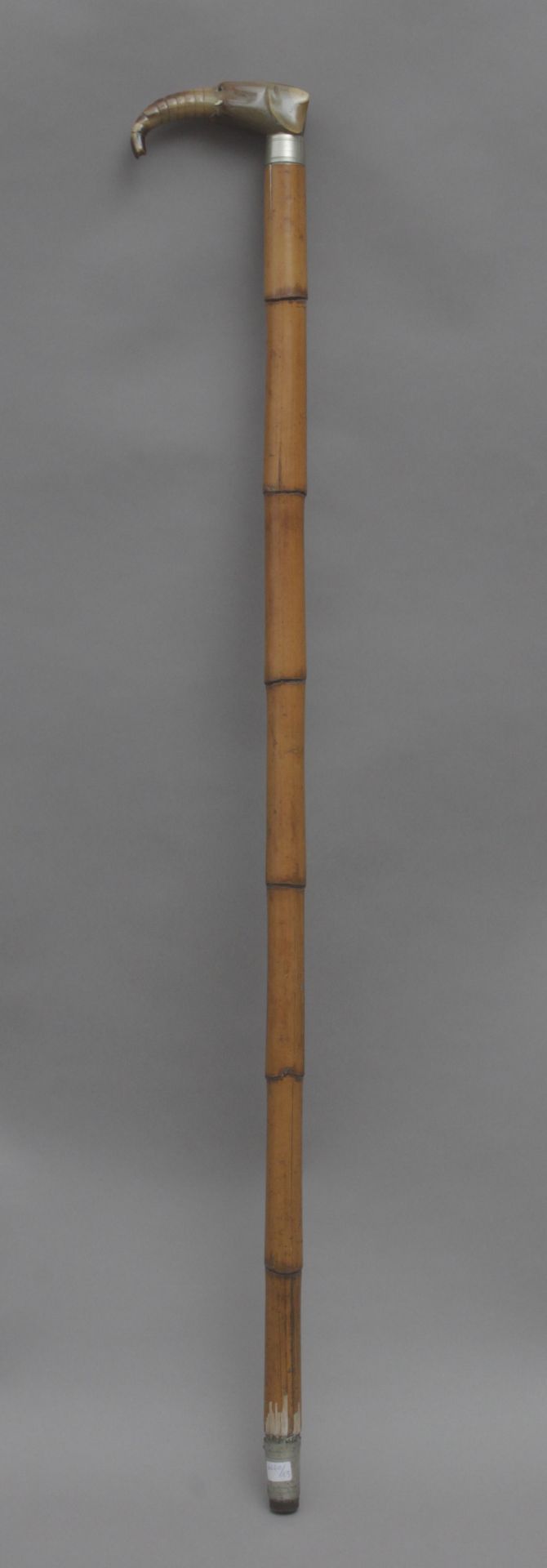 A first half 20th century walking stick. - Image 3 of 5