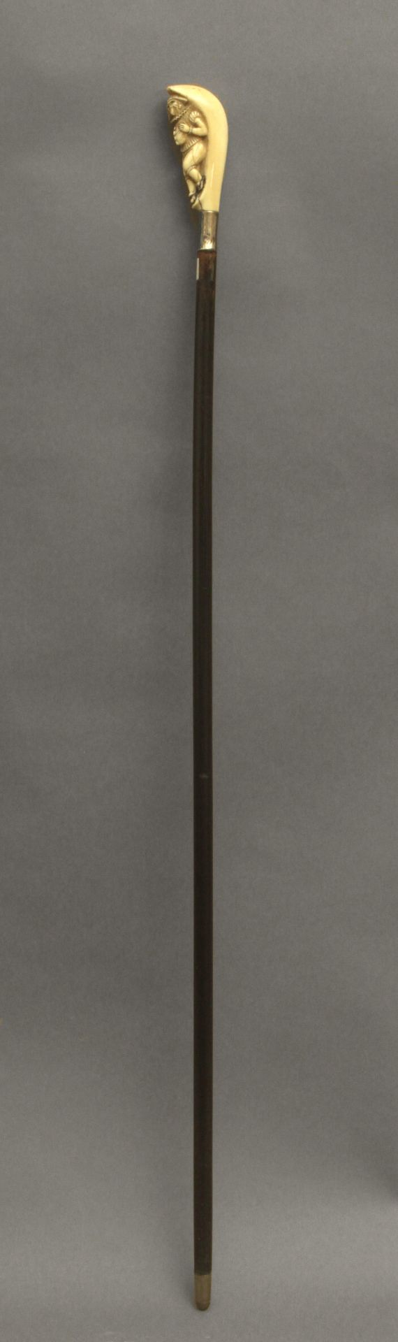 A 19th century walking stick. - Bild 4 aus 4