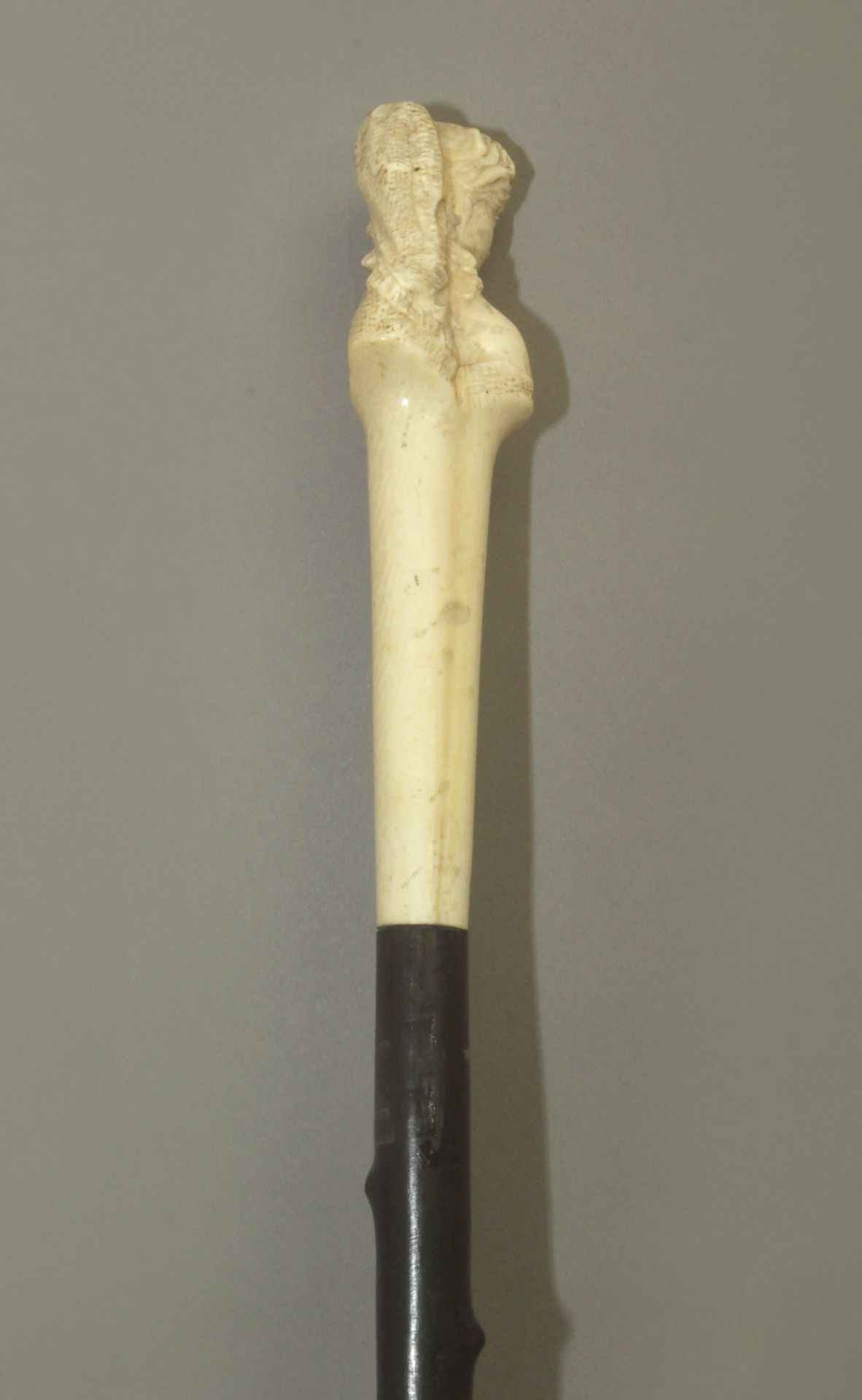 A 19th century walking stick. - Image 7 of 8