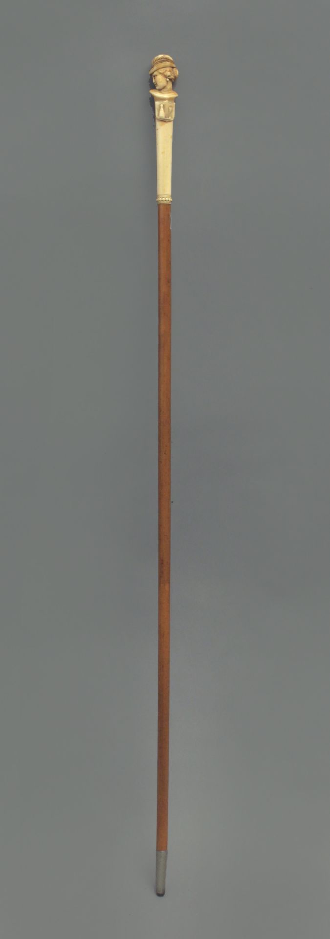 A walking stick circa 1900. - Image 2 of 7