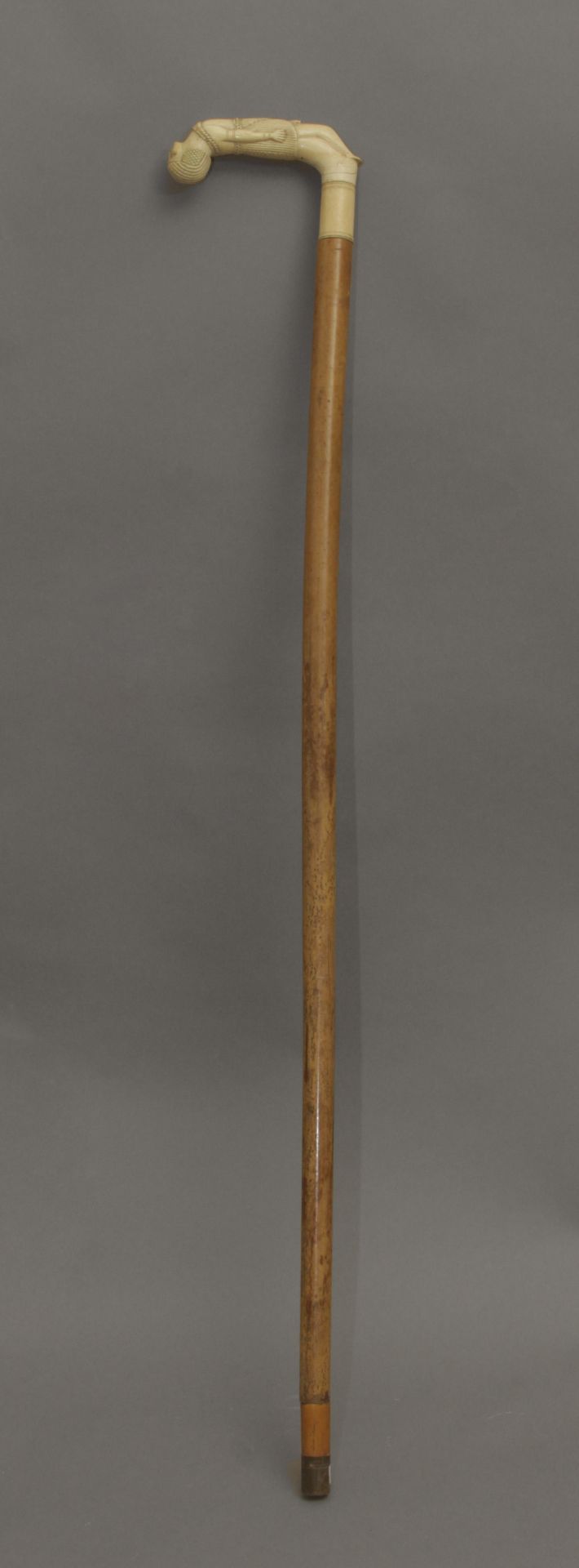 A first third of 20th century walking stick. - Image 4 of 8