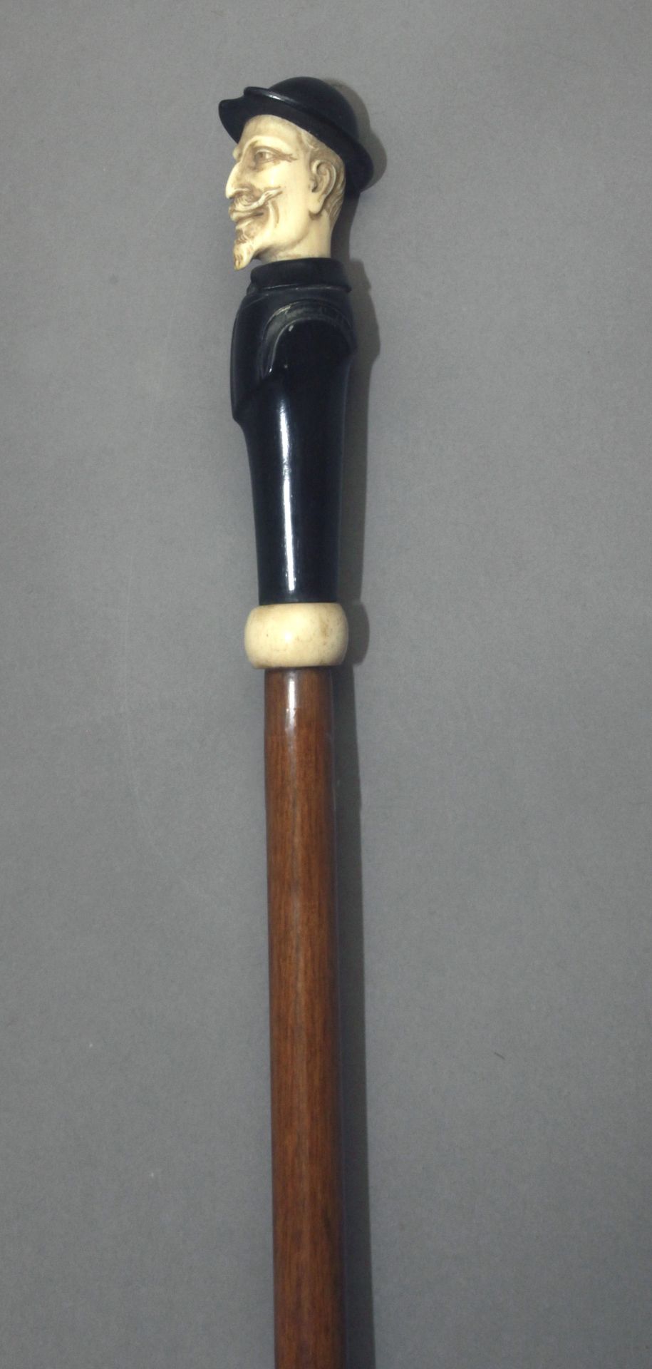 A first third of 20th century walking stick. - Image 4 of 7