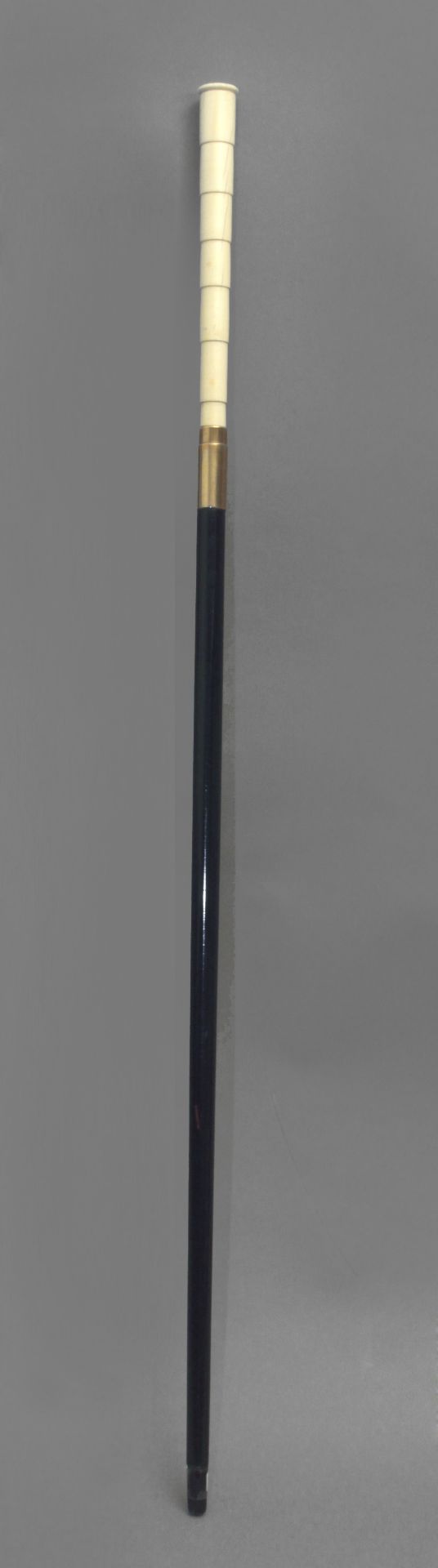 A 19th century walking stick. - Image 3 of 5