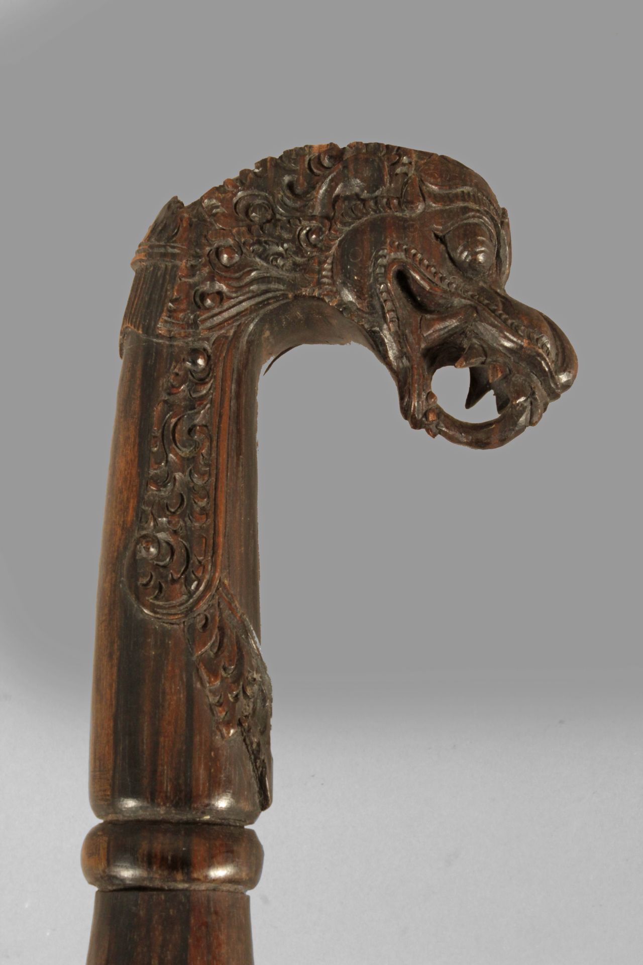 A 20th century Chinese walking stick from the Republic period. - Image 3 of 4