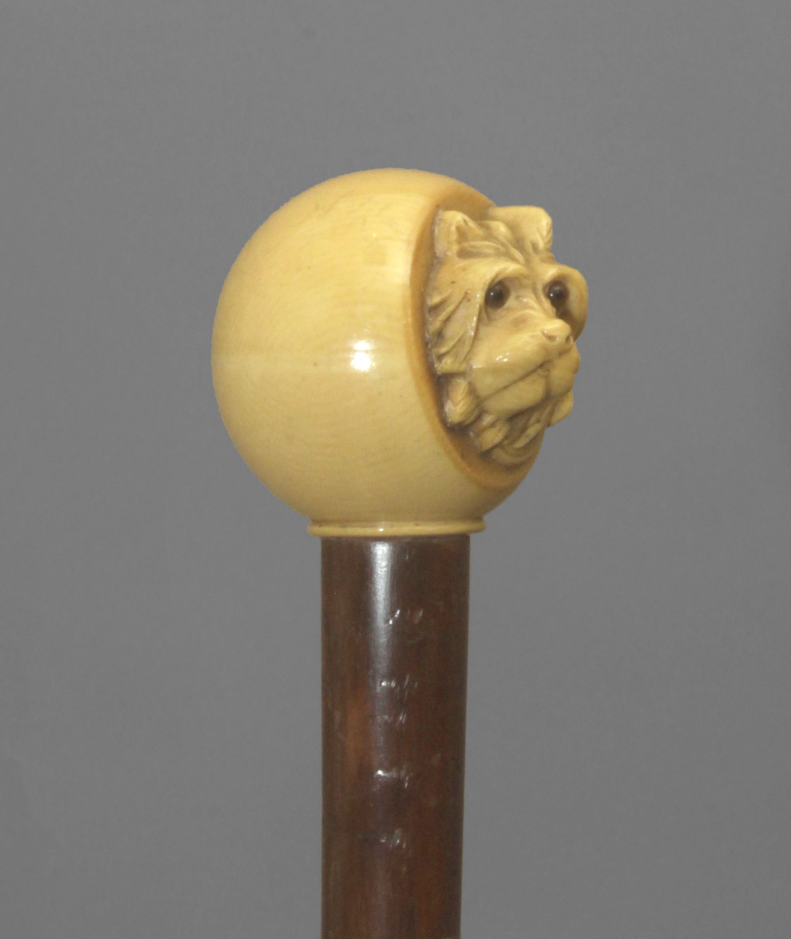 A first third of 20th century walking stick. - Image 5 of 7