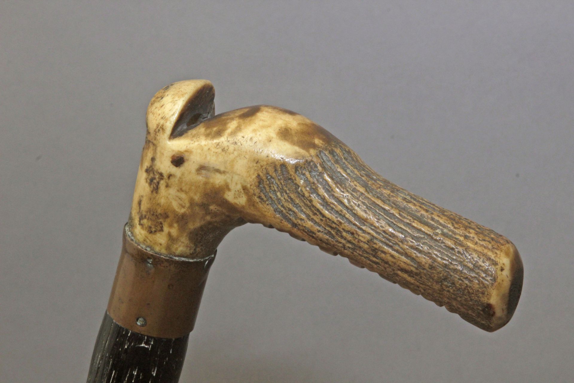 A 19th century walking stick. - Bild 5 aus 6