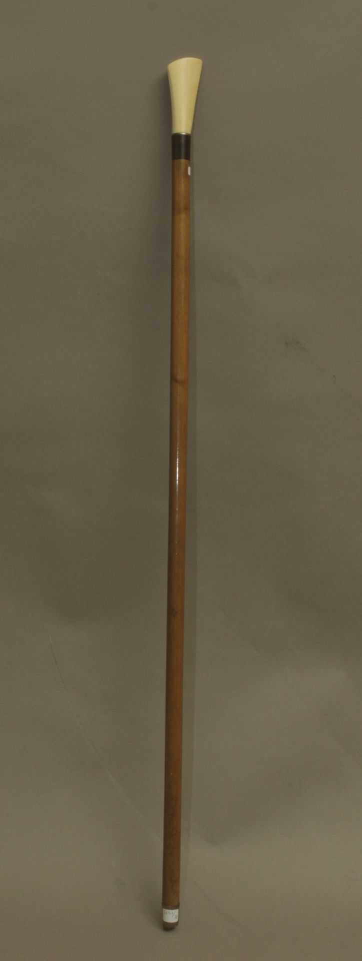 A walking stick circa 1900. - Image 3 of 5