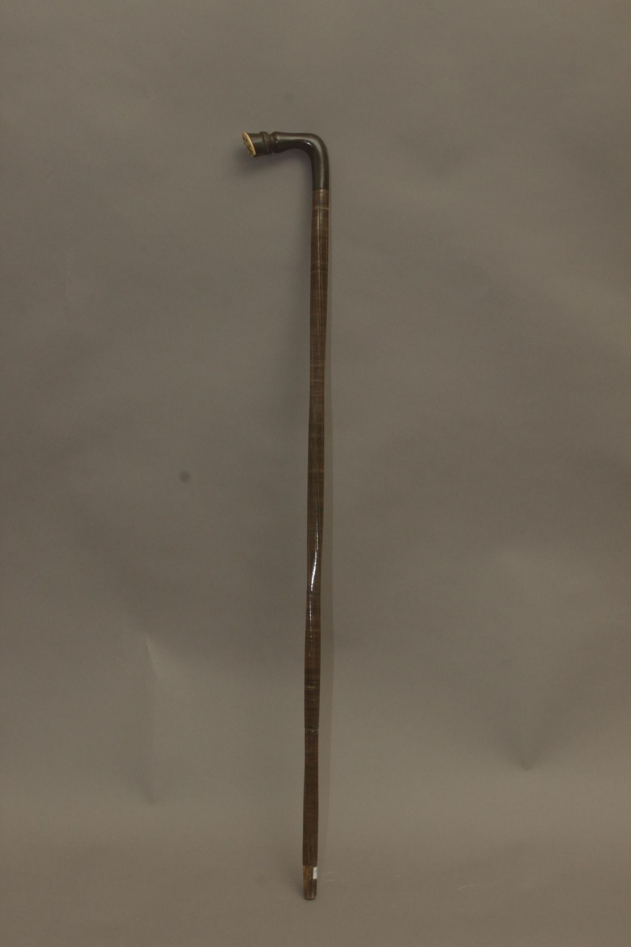 A 20th century wood, horn and antler sample walking cane. - Image 5 of 5