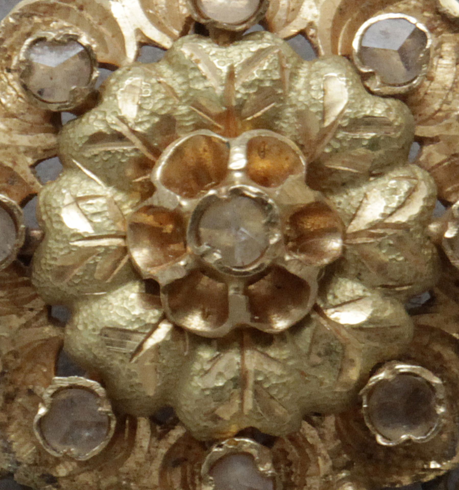 A 19th century rose cut diamonds cluster ring - Bild 2 aus 3