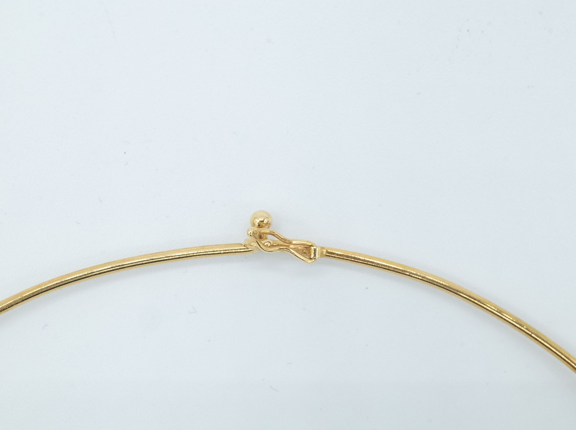 An 18k. yellow gold necklace with a 0,05 ct. brilliant cut diamond - Bild 3 aus 4