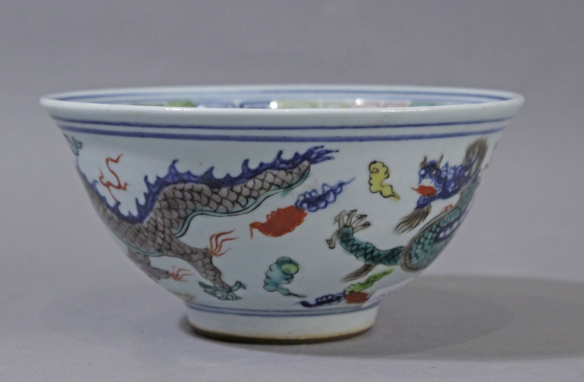 A 20th century Chinese porcelain bowl from Republic period - Image 3 of 6