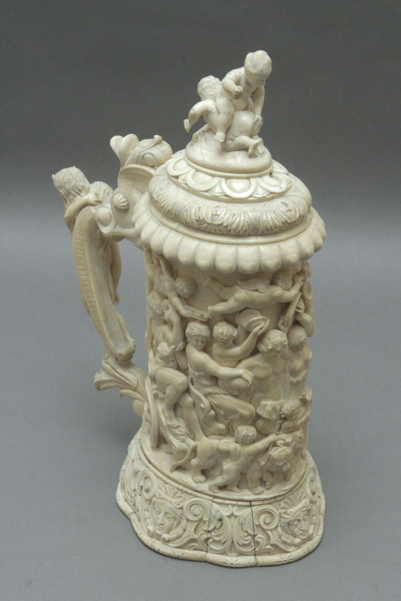 A 19th century German ivory tankard - Image 9 of 12