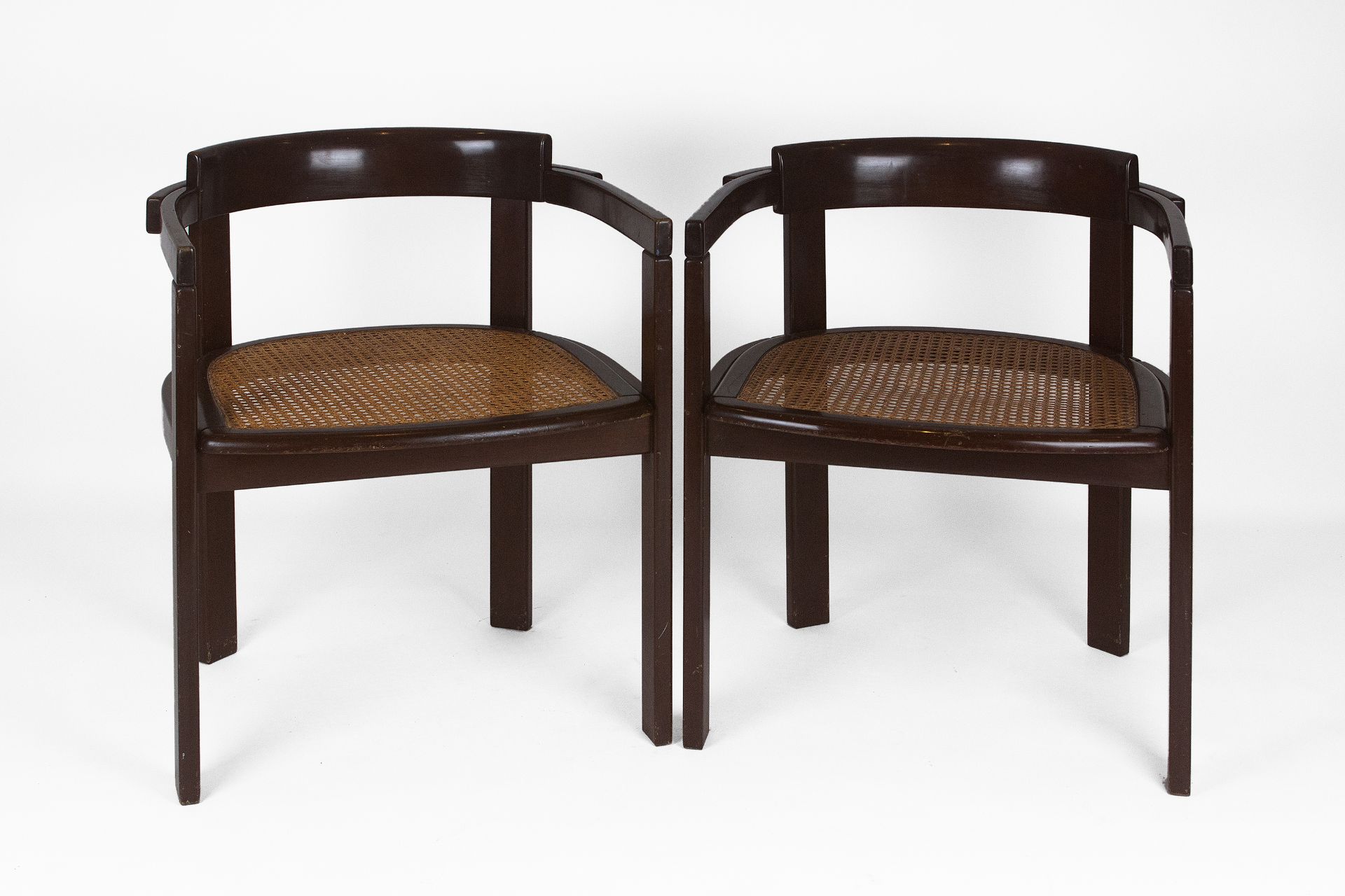 Gregorio Vicente Cortés, 1967. A pair of chairs - Image 2 of 4