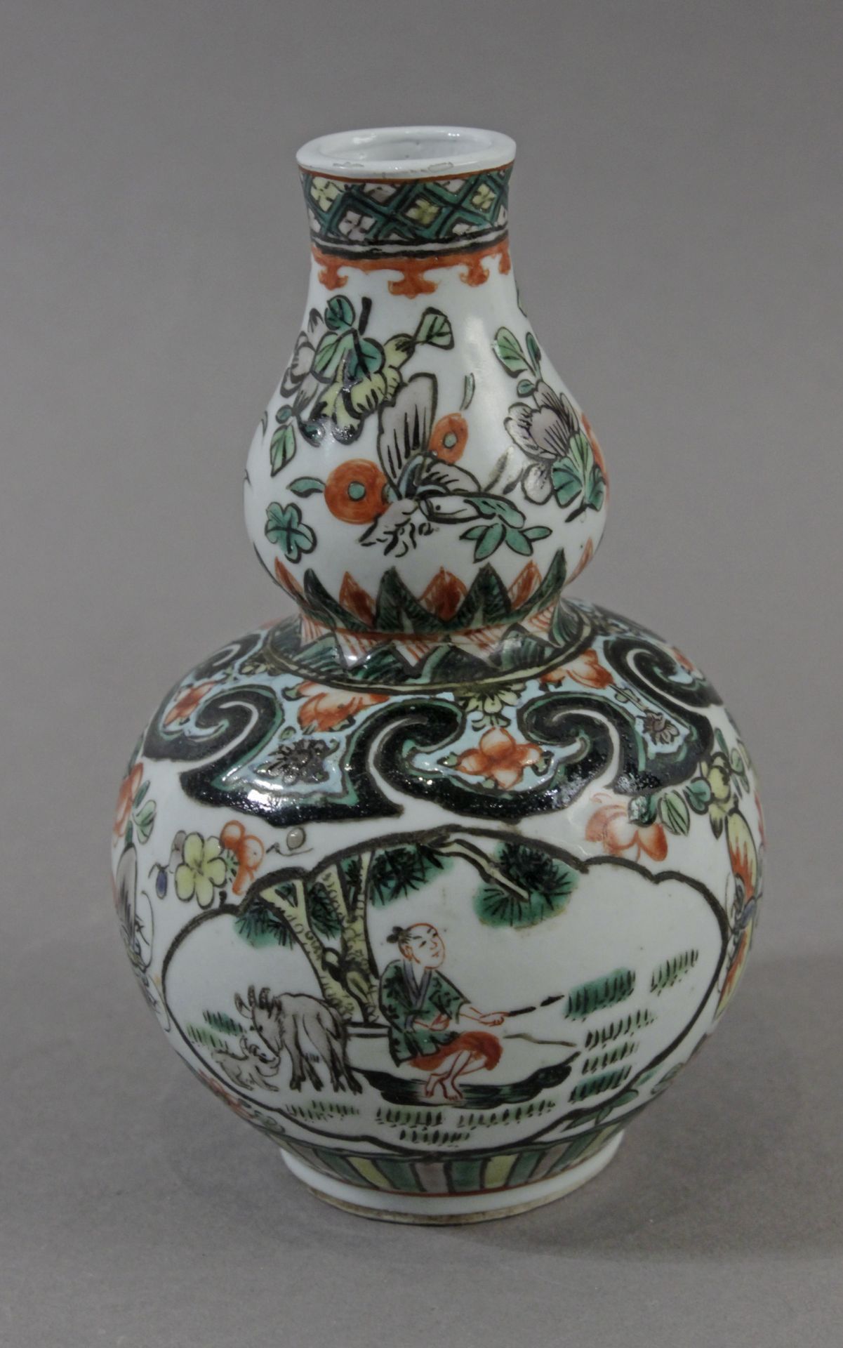 A 19th Chinese miniature vase in Famille Verte Kangxi porcelain - Image 5 of 6
