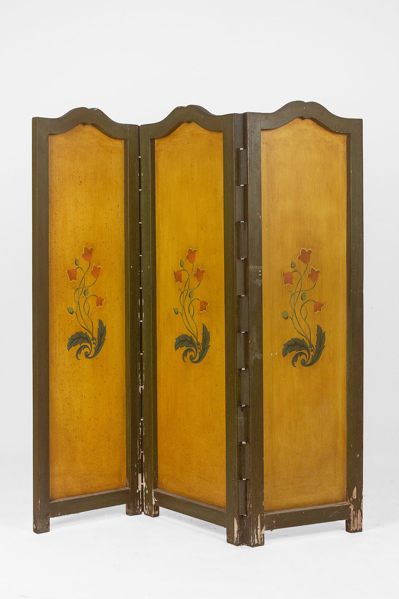 A three panel modernist folding screen circa 1900 - Image 2 of 2