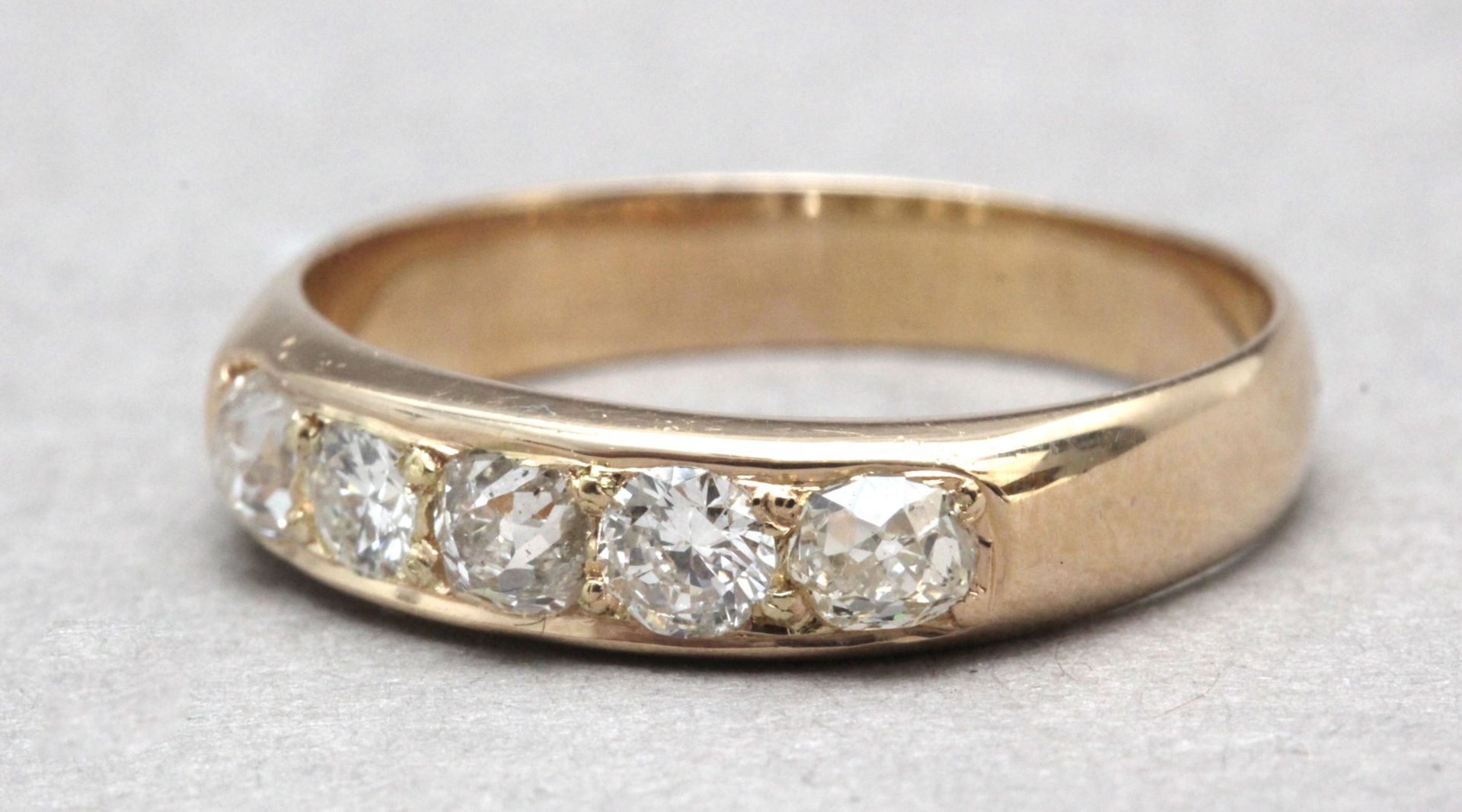 An old cut diamonds half eternity ring - Image 3 of 4