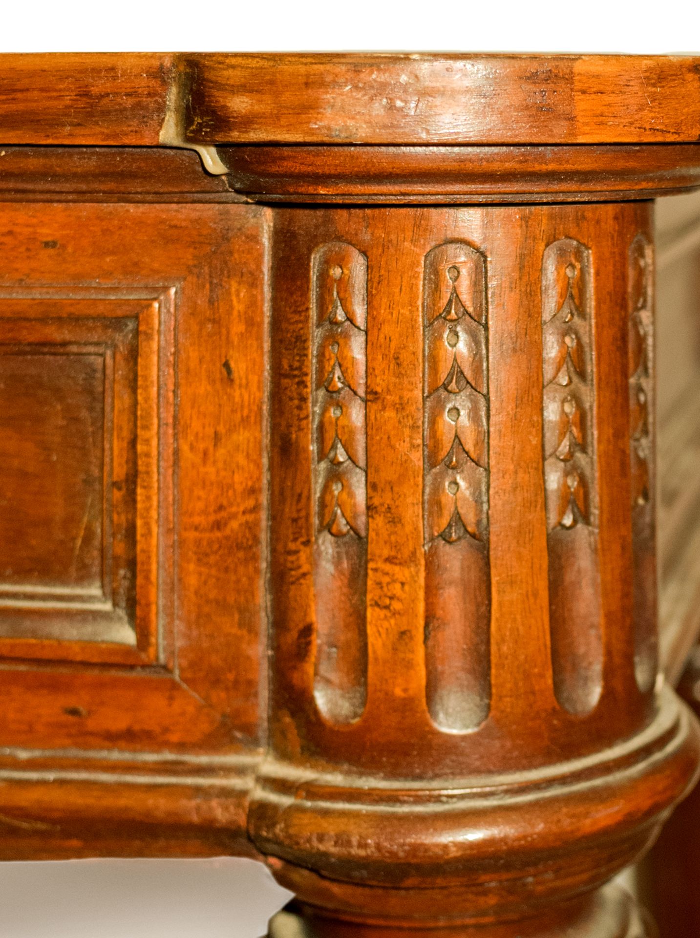 A Louis XVI style walnut table circa 1900 - Image 3 of 3