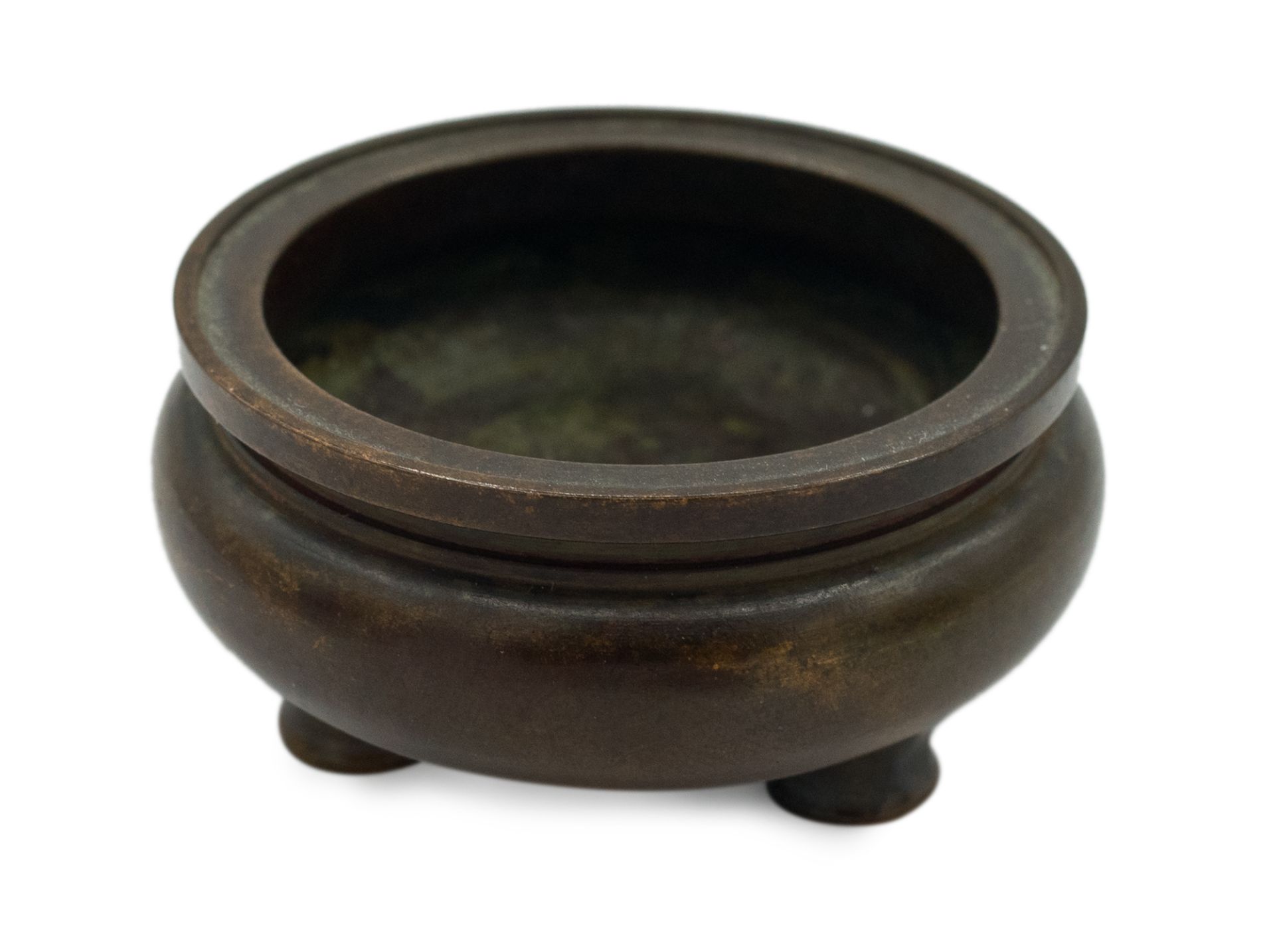 A 19th century Chinese display cabinet bronze vase - Image 3 of 4