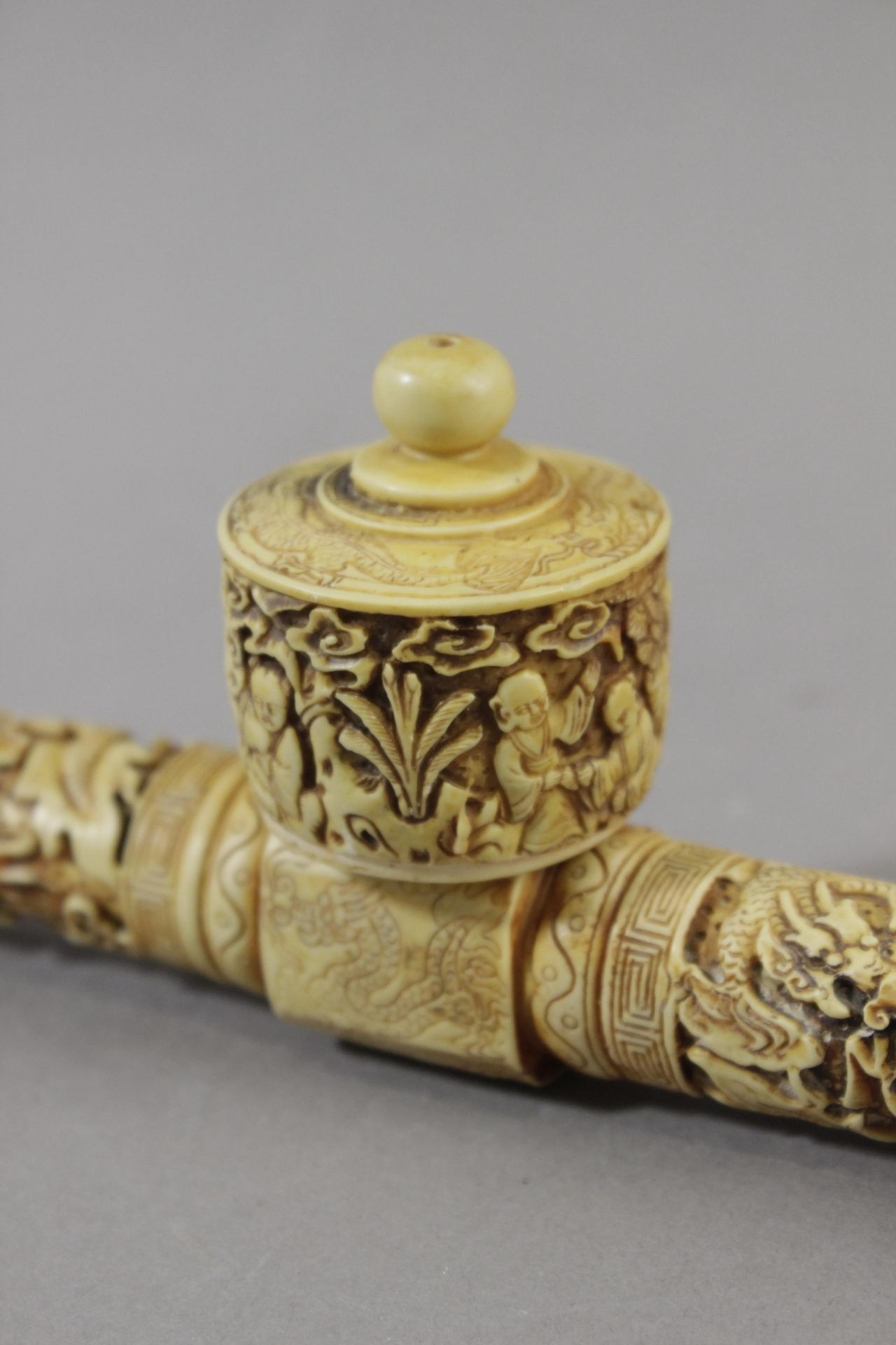 A first third of 20th century carved ivory and bone Canton style opium pipe - Image 2 of 5