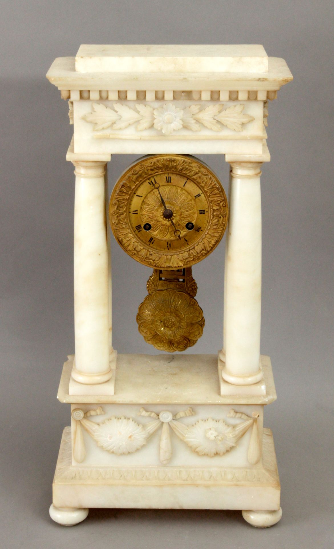A 19th century Napoleon III portico table clock - Bild 2 aus 7