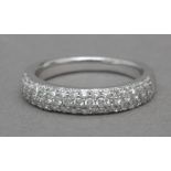 Chimento. A brilliant cut diamonds pave ring