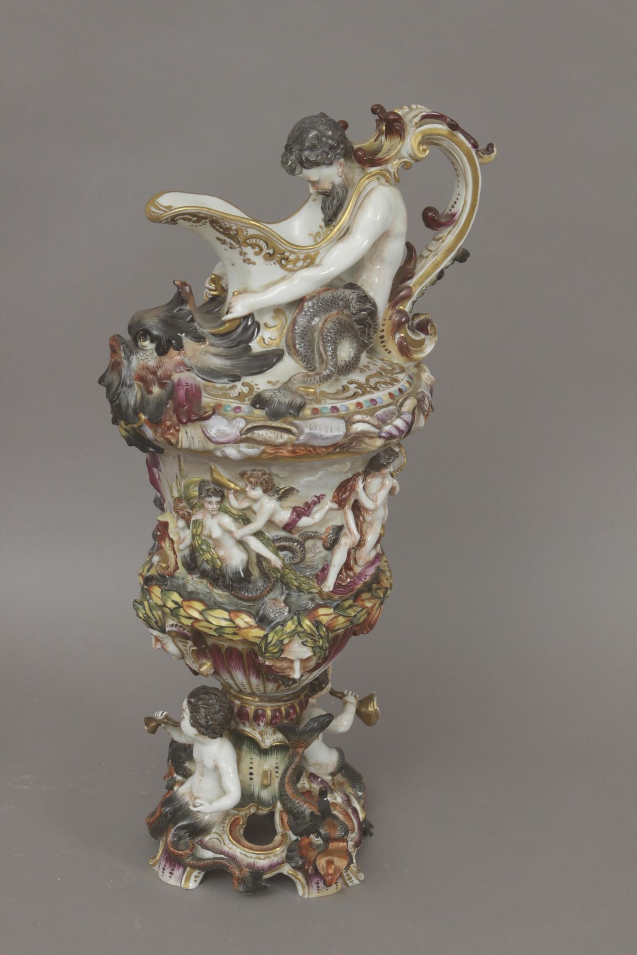 A 19th century Italian pitcher in Capodimonte porcelain - Bild 2 aus 6