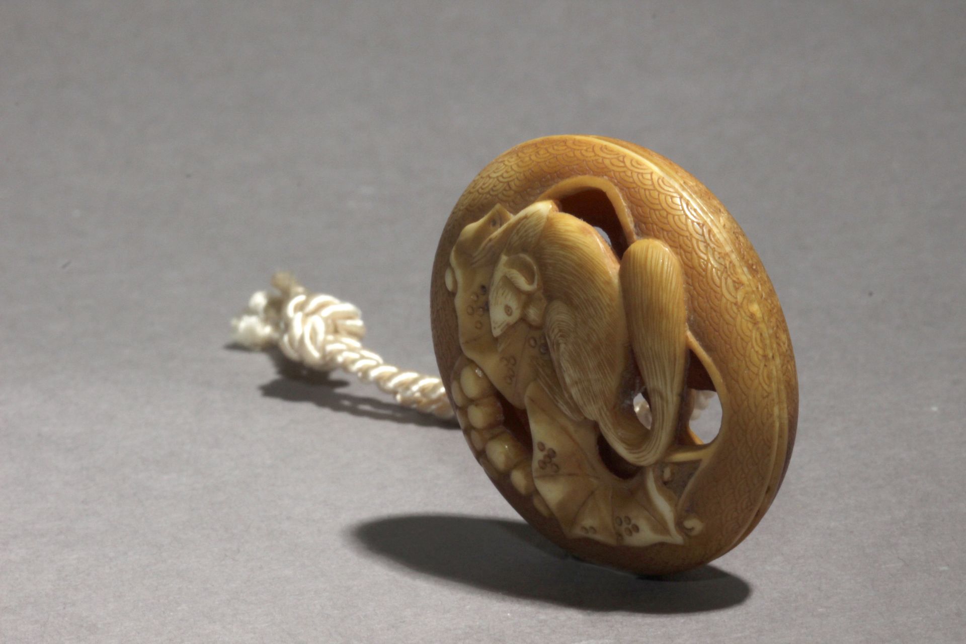 A manju-ryusha circa 1900 from Meiji period - Image 2 of 10