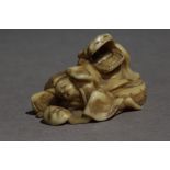 A Japanese netsuke circa 1860-1880 from Meiji period. Signed Gyokuichi