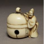 A Japanese netsuke from Edo period circa 1830-1870. Signed Hidemasa Shu O Sai