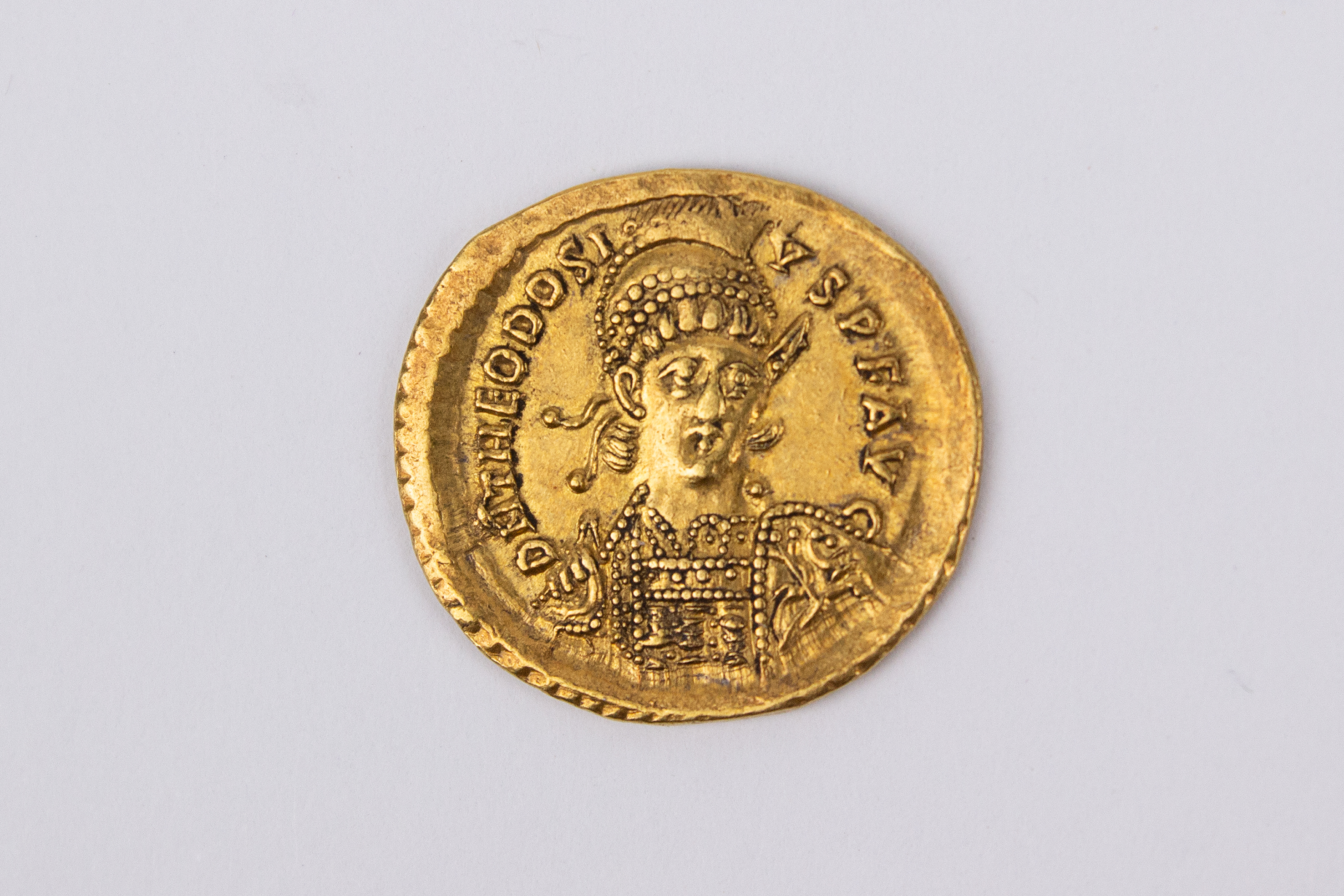 Solidus aureus, Teodosius II, Constinople mint (408-450 dC)