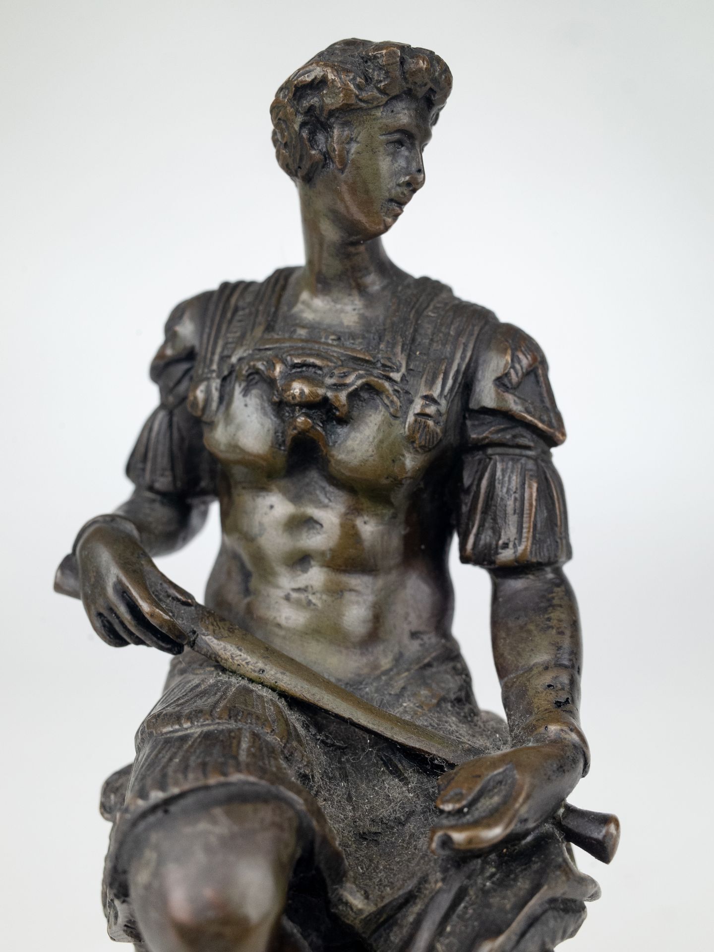 A 19th century grand tour bronze sculpture - Bild 4 aus 4