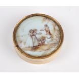 A second half of 18th century French snuff box in carved ivory and tortoiseshell