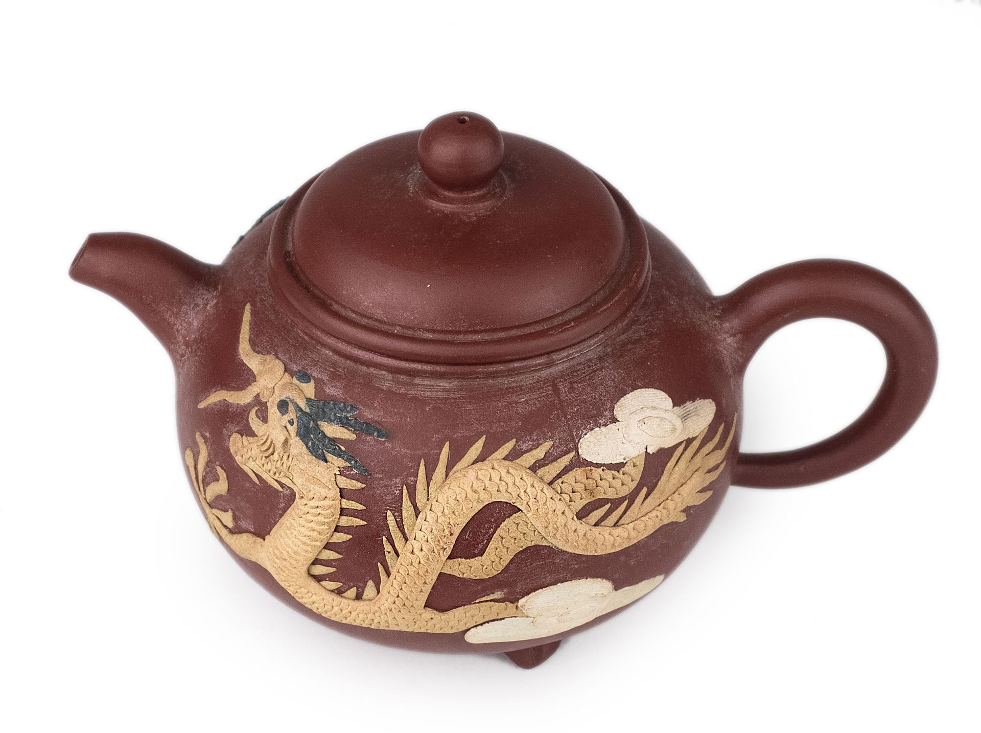 A 20th century Chinese Yixing teapot - Bild 4 aus 4